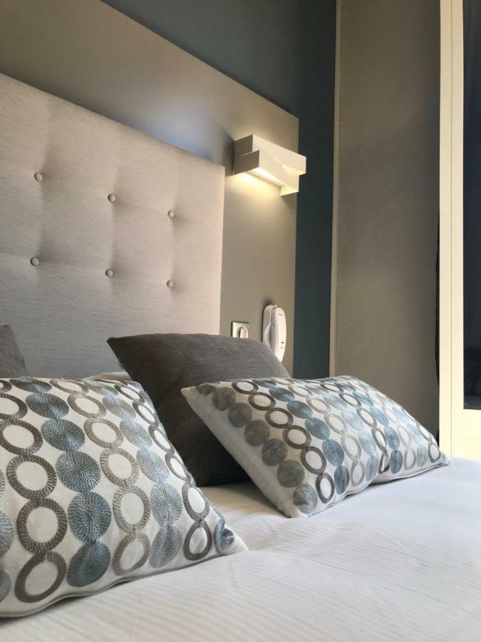 Hotel La Calanque Mandelieu Eksteriør billede